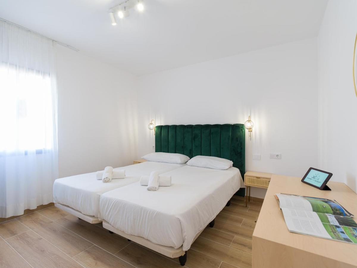 Homeforguest Moderno Apartamento En Corralejo Exterior photo